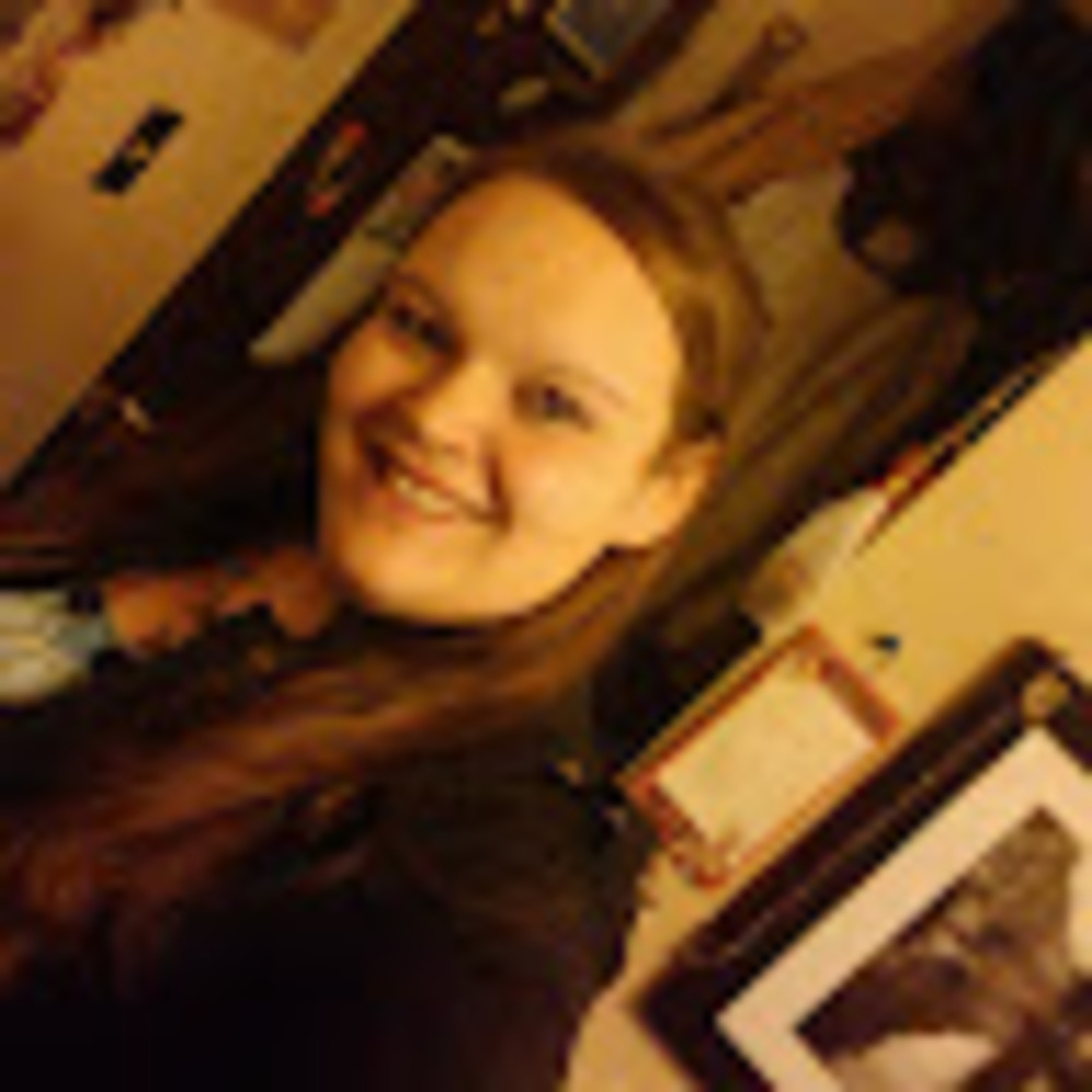 Meet your Posher, Elizabeth